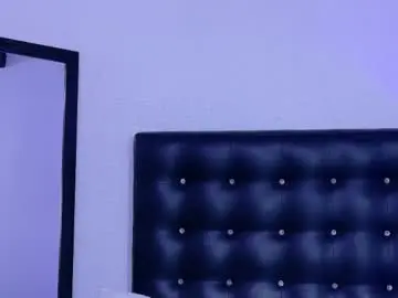 Chaturbate Best Webcam of skinny_hottie18