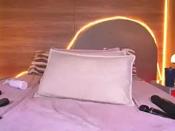 Chaturbate Sex Cam of _alexaa_20