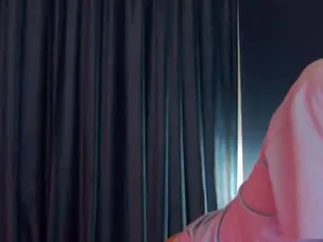 Chaturbate Live Sex Cam of evelynpoole