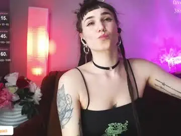 Chaturbate Live Sex Cam of foxrinehelen