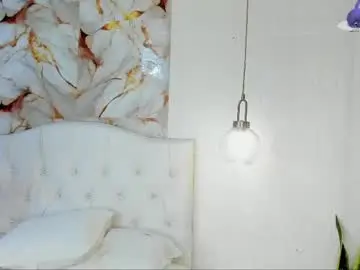 Chaturbate Live Sex Cam of lina_divaa