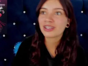 Chaturbate Free Porn Cam of nahomy_glow