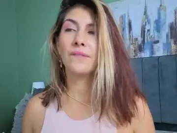 Chaturbate Watch Live Sex Cams of scarlett_moore_