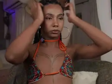 Chaturbate Live Sex Cam of wayuu_goddess