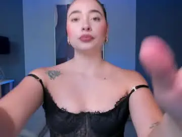 Chaturbate Live Porn of alinakravitz_