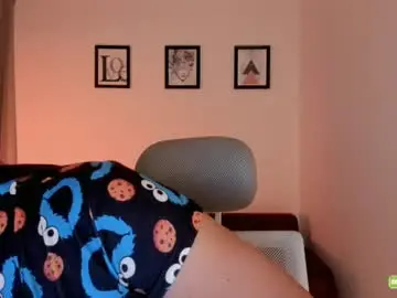 Chaturbate Free Porn Cam of artmist_