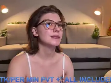 Chaturbate Live Sex Cam of k1tty_cute