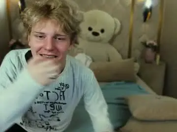 Chaturbate Watch Live Sex Cams of kevinm1lky