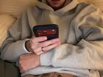 Chaturbate Live Sex of ryan18bi