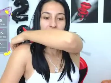 Chaturbate Live Sex Cam of tammyandrade_