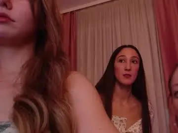 Chaturbate Live Sex of adriana_meow246