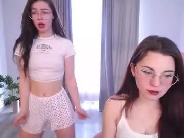 Chaturbate Free Porn Cam of adriana_meow246