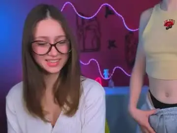 Chaturbate Best live sex cam show of arianaa_cat