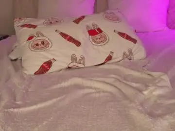 Chaturbate Best live sex cam show of ericamiracle15