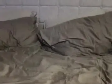 Chaturbate Sex Chat of pleasesitonmycock