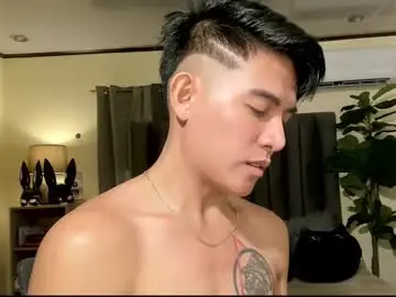 Chaturbate Best live sex cam show of bentlyfuck