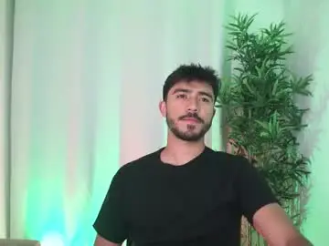 Chaturbate Sex Cam of damon_frost