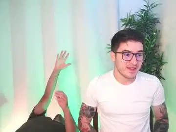 Chaturbate Free Porn Cam of damon_frost