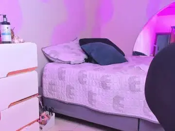 Chaturbate Free Porn Cam of emma_queens1