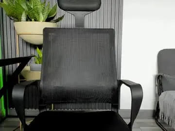 Chaturbate Sex Cam of juliansexxx16