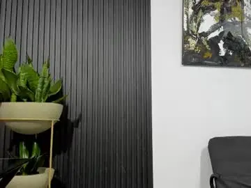 Chaturbate Free Porn Cam of juliansexxx16