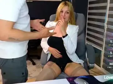 Chaturbate Free Live Porn of karinadeniss