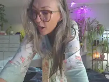 Chaturbate Live Sex Cam of sunnie_dayz