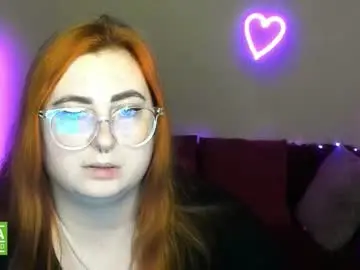 Chaturbate Live Porn of alicia_side_red