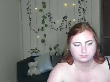 Chaturbate Nude Webcam of alicia_side_red