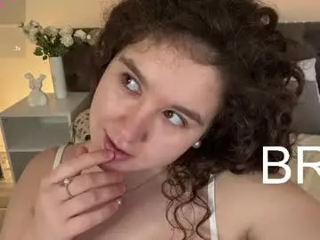 Chaturbate Free Live Porn of ariella_sol