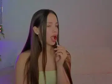 Chaturbate Live Sex Cam of karoledemara