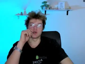 Chaturbate Live Porn of louis_tiger