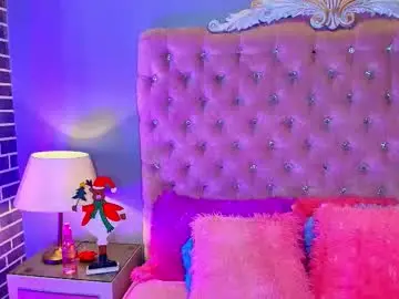 Chaturbate Live Sex Cam of adelainebest