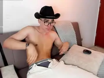Chaturbate Private Sex Chat of andy_benedictus