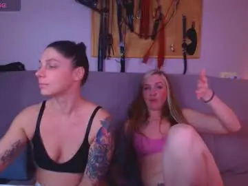 Chaturbate Adult Webcam of carrie_moonshine