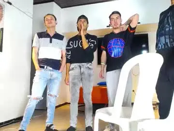 Chaturbate Sex Cam of flyckers