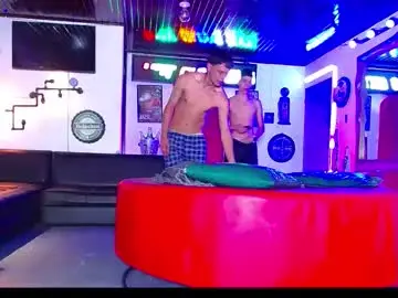 Chaturbate Watch Live Sex Cams of flyckers