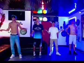 Chaturbate Adult Webcams of flyckers