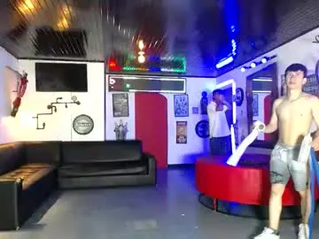 Chaturbate Sex Cam of flyckers