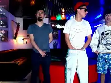 Chaturbate Adult Webcams of flyckers