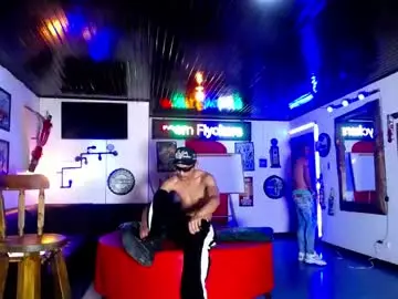 Chaturbate Sex Cam of flyckers