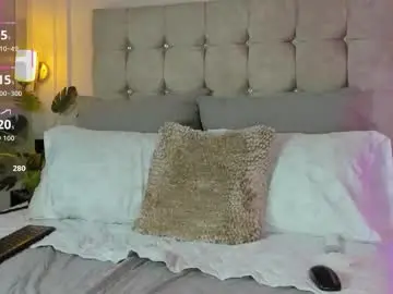 Chaturbate Live Sex Cam of liarouse_1