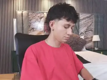 Chaturbate Nude Webcam of michaeel_blue