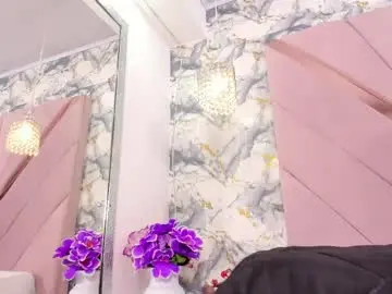 Chaturbate Watch Live Sex Cams of naomy_sexy_