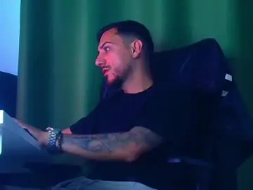 Chaturbate Best Webcam of romaniamaster1