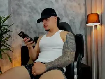 Chaturbate Sex Cam of boyc02_