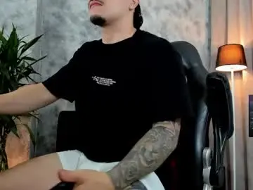 Chaturbate Live Sex Cam of boyc02_