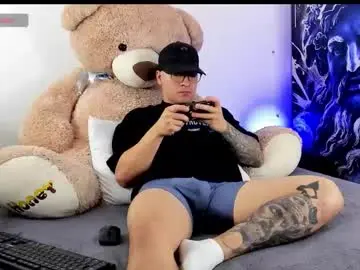 Chaturbate Best live sex cam show of boyc02_