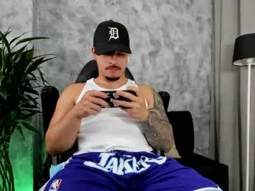 Chaturbate Free Live Porn of boyc02_