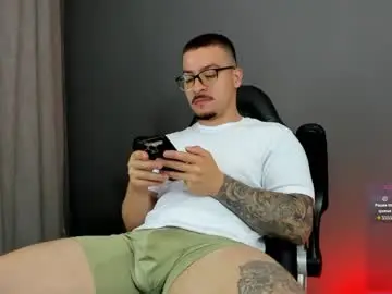 Chaturbate Adult Video Chat of boyc02_